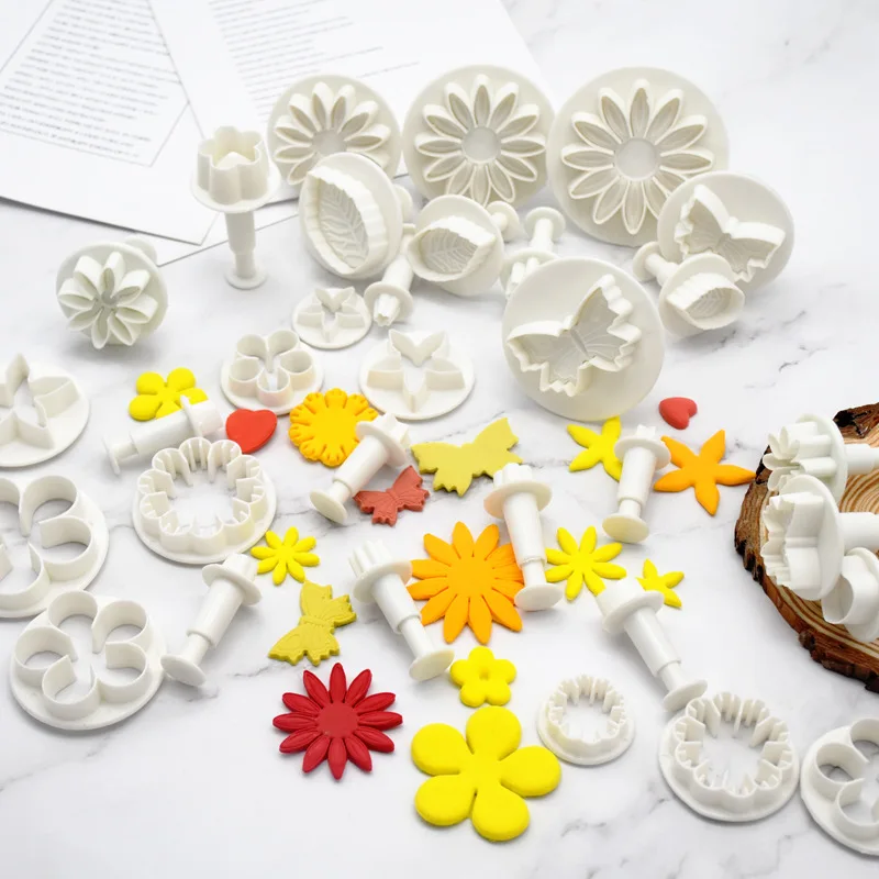 33pcs Bakeware Sets Baking Mold Pastry Pastry Shop Plunger Fondant Cutter Cake Tools Cookie Mold Biscuit Mould DIY Craft 3D cake decorating tools cake baking mold
