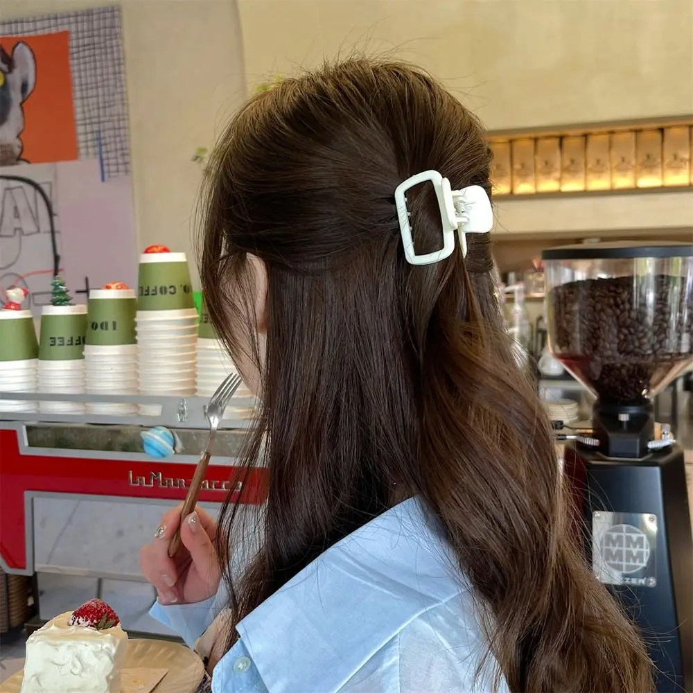 Headwear Candy Color Hair Crab Clip Large Hairgrips Ponytail Holder Korean Hair Clips Women Hair Claw Hollow Ins Shark Clip