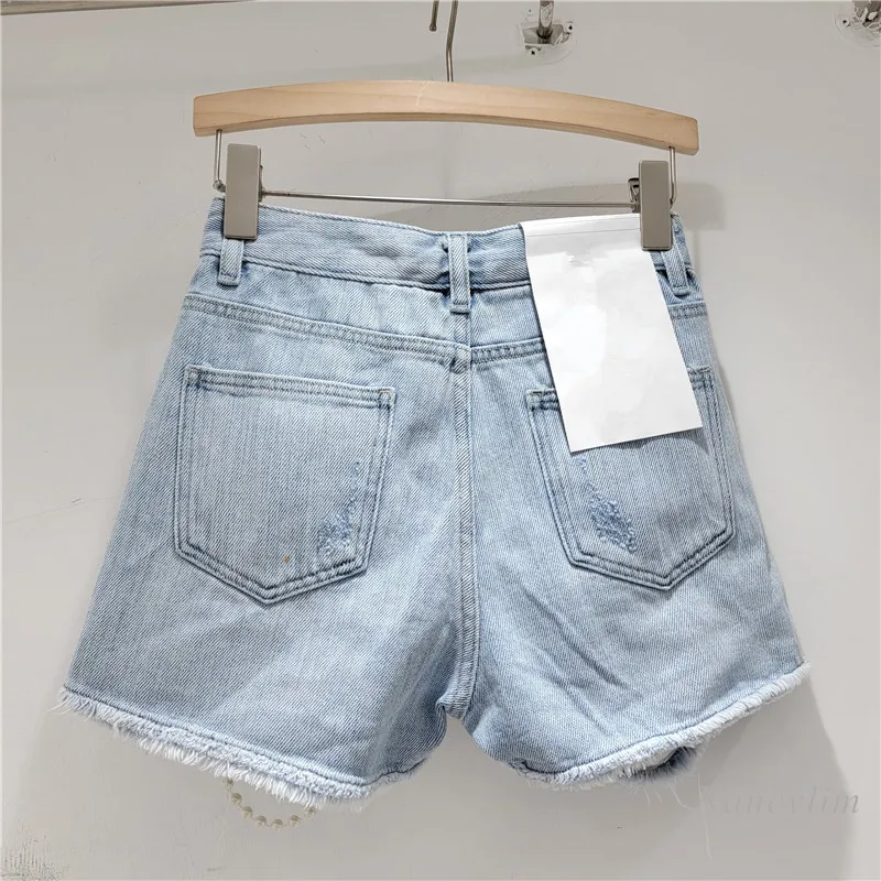 Heavy Industry Chain Handmade Beaded Frayed Washing Personality Denim Shorts for Women 2024 New Street High Waist Hot Pants