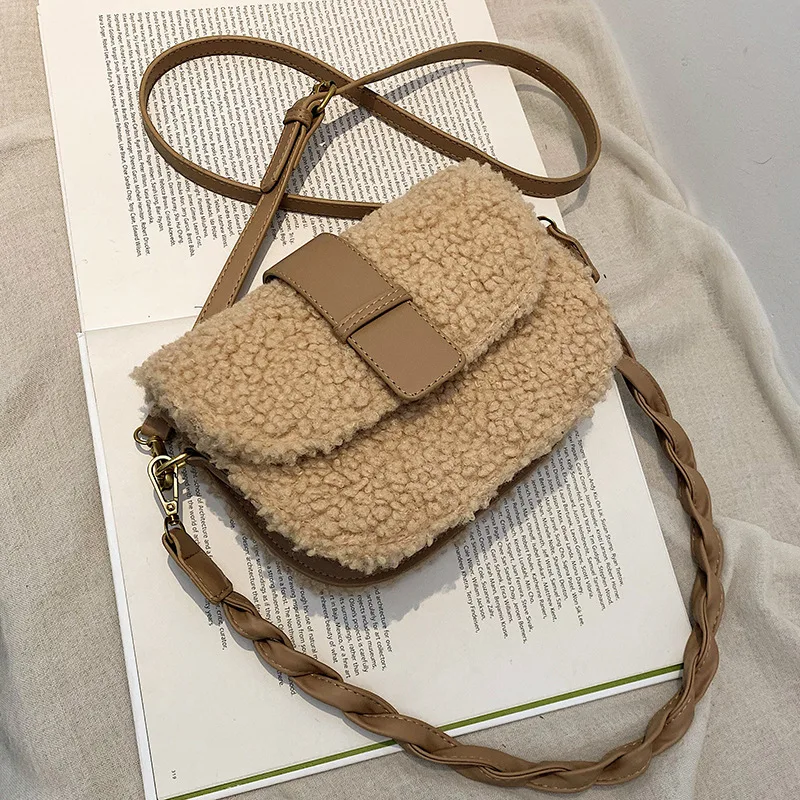 Plush Bag 2023 Winter Messenger Woven Shoulder Strap Saddle Underarm Bag New High Quality Plush Fur Bag Women's Handbag Designer
