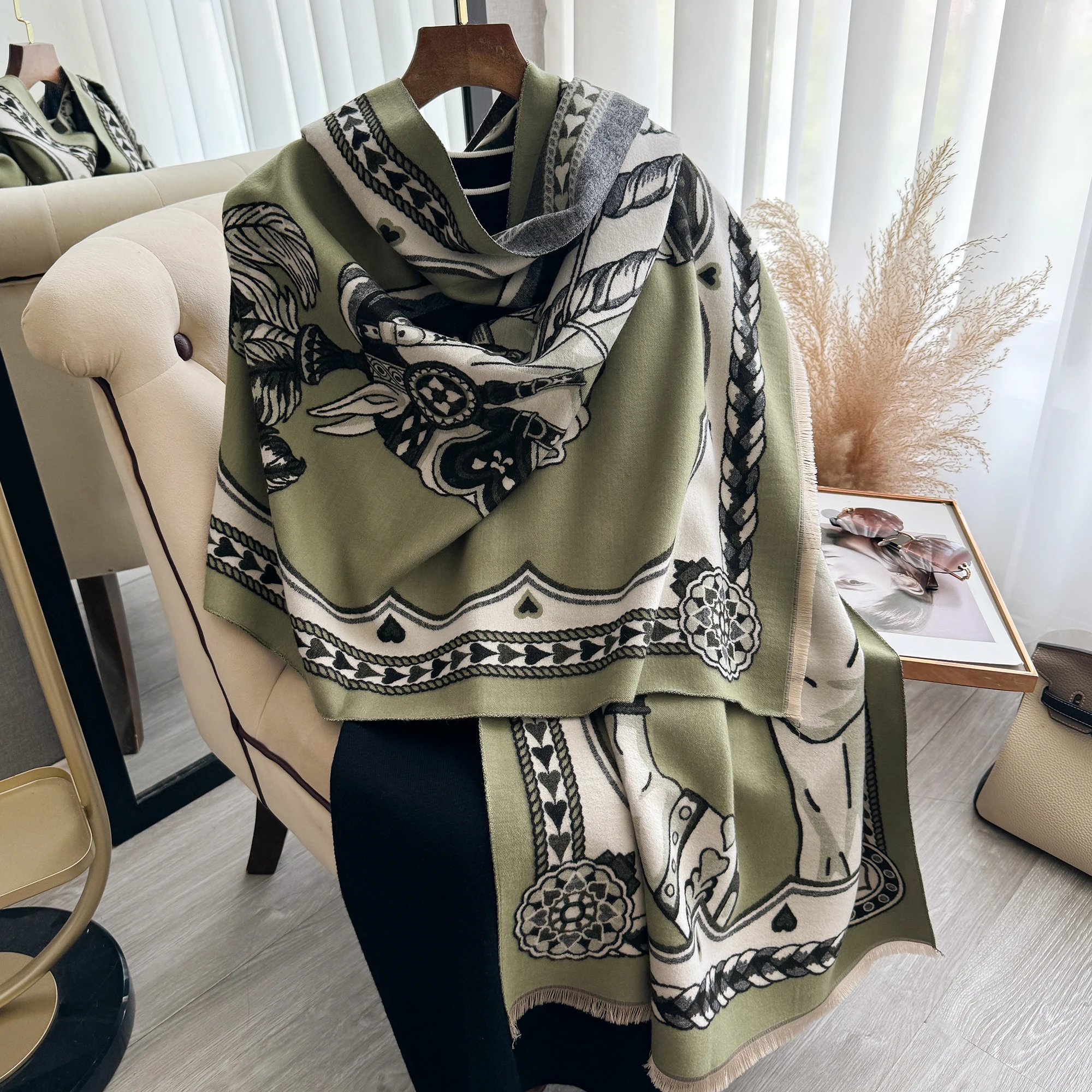 2024 New Warm Cashmere Scarf Winter War Horse Large Pashmina Thick Blanket Shawls Bufanda Foulard Neckerchief Design Echarpe