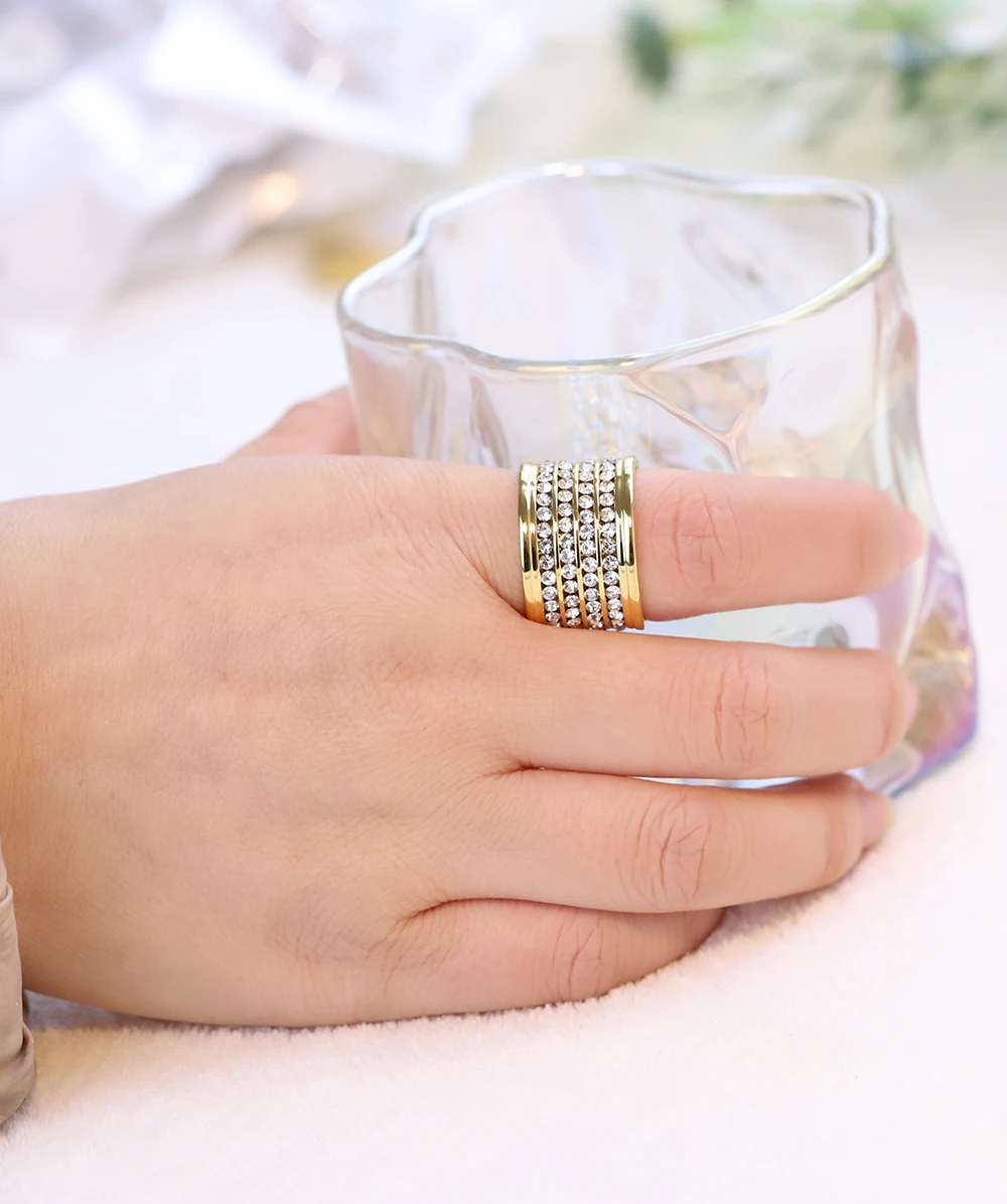 gemstone fashion ring