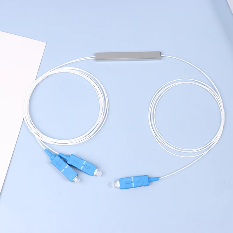 Fiber Optik PLC Ayırıcı 1x2 SC/APC SC/UPC 1*2 SC APC/UPC Konektörü Fiber Ayırıcı FTTH Tek Modlu Mini Bloksuz