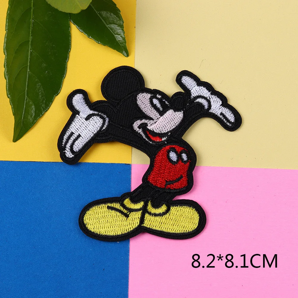 Cartoon Mickey  Minnie Mouse  Cloth Paste Minnie Couple Clothes Decoration Iron on Patches Embroidery Patches for Clothing 