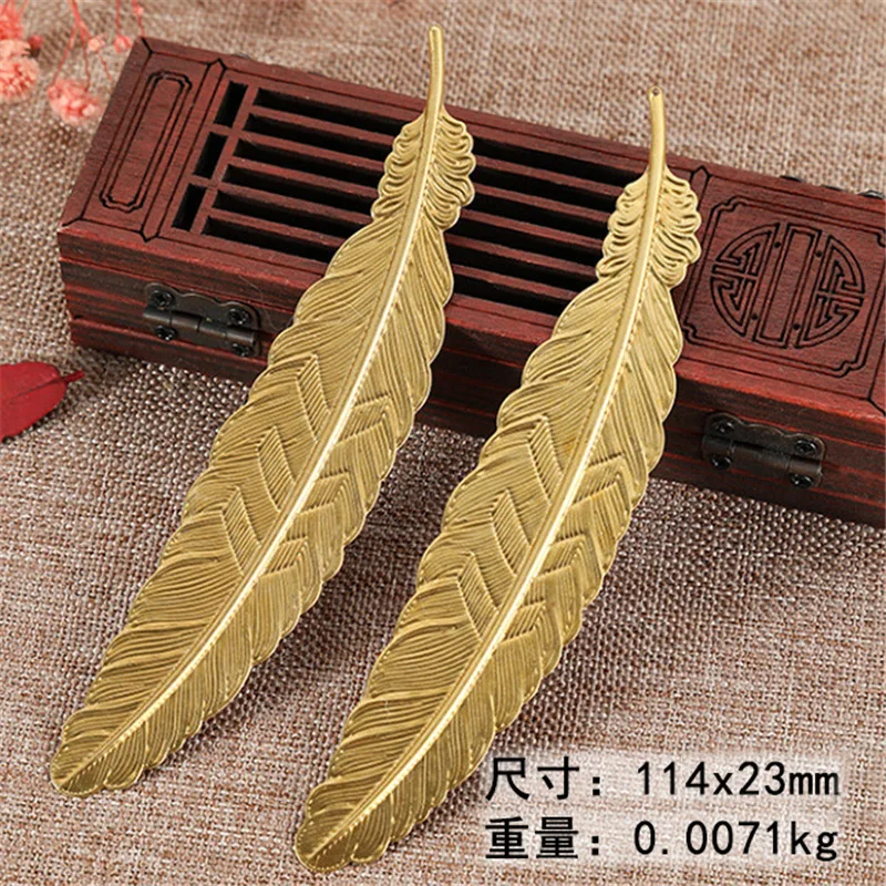 Pretty Bookmark for School Teachers Gift Metal Feather Book Marks for Thank You Mistress Friends Stationery Supplies Accessories