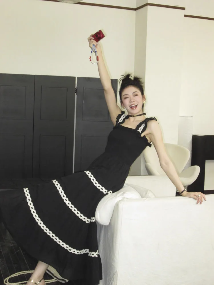 

Women's French Romantic Lace Suspended Dress 2023 Summer A-LINE Square Collar Slim Retro Black Elegant Dress