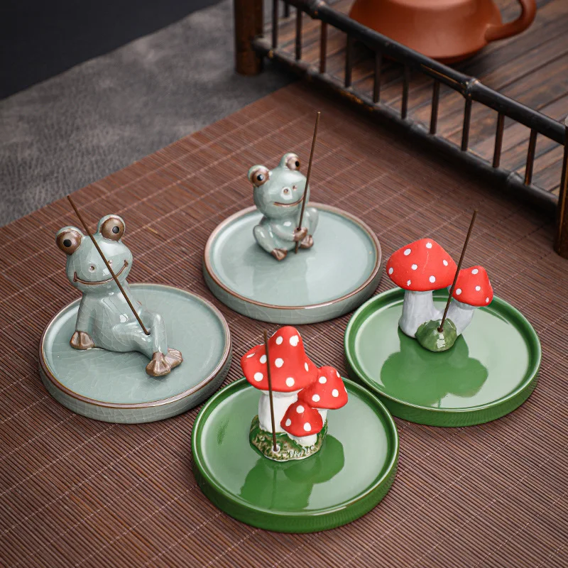 

Ceramic incense burner line incense frog incense inserted mini incense rack Zen tea pet incense holder home ornaments