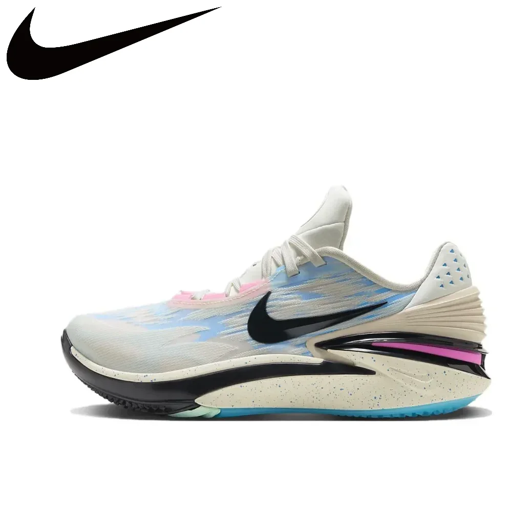 thumbnail image 1 of Zapatillas de baloncesto Nike Air Zoom GT Cut 2 de caña baja, antideslizantes y resistentes al desgaste, para hombres y mujeres, en color negro y gris, 1 of 5