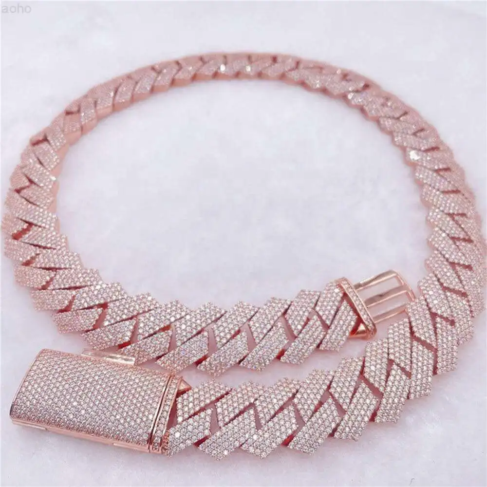 

Custom Vvs Moissanite Big Hip Hop Mens Rapper Diamond Chain Pendant Necklace 4 Row Prong Choker Cuban Link Chain 18mm 20mm