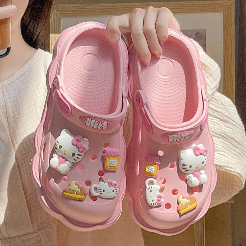 Cute Hello Kitty Kuromi Cinnamoroll Crocs Summer Kawaii Fashion Sandals