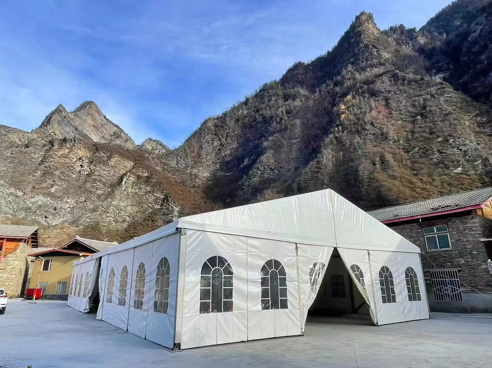 Outdoor Waterproof Marquee Ceremony Tent Windproof Canopy Big Event Church Party Tent