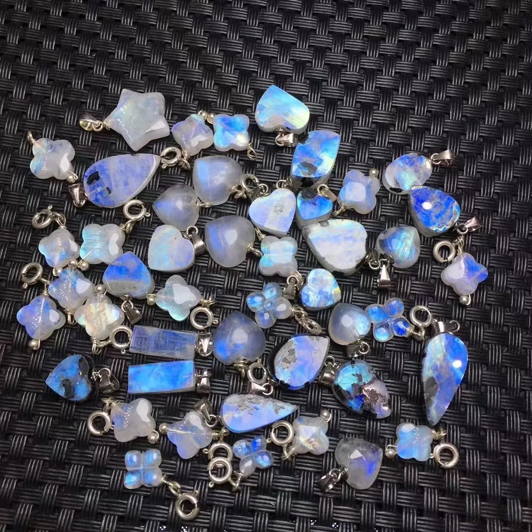 

Unit One Piece 925 Silver Buckle With Hot Selling Natural Blue Moonstone Crystal Healing Random Pendant For Jewelry Gift