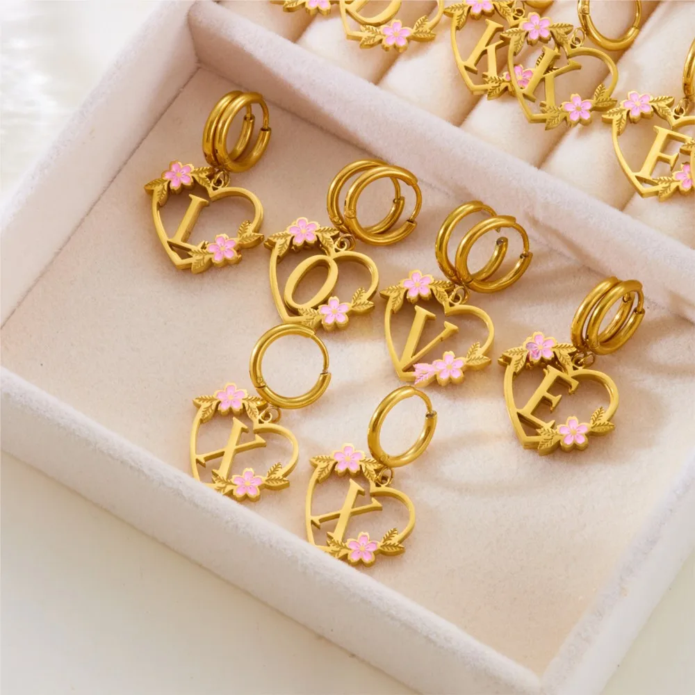 Elegant Romantic 26 Alphabet Love Heart Shape Hoop Earrings for Women Not Fading Rose Flower Decor Earring Wedding Jewelry Gift