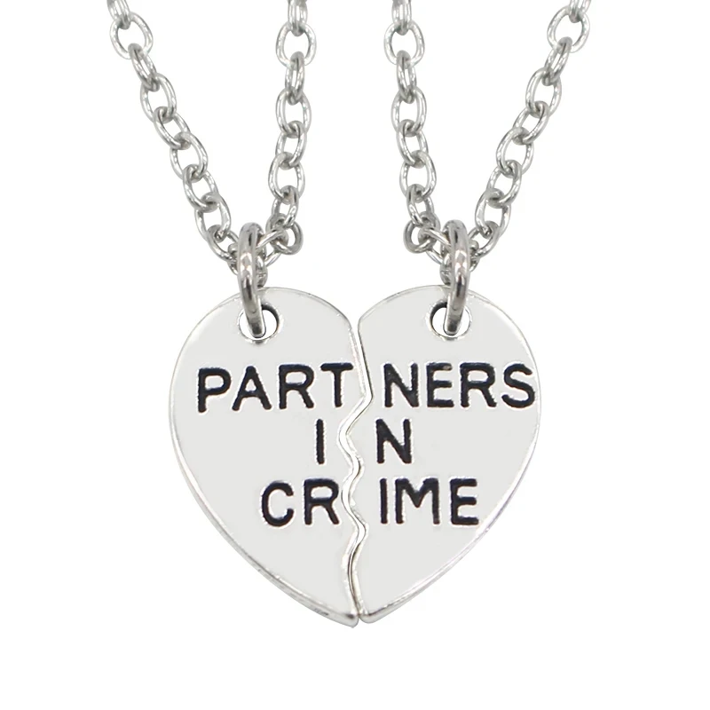 2pcs/set Splicing Heartbroken Pendant Necklace Men And Women Best Friends BFF Friendship Birthday Jewelry Gift_voghion.com