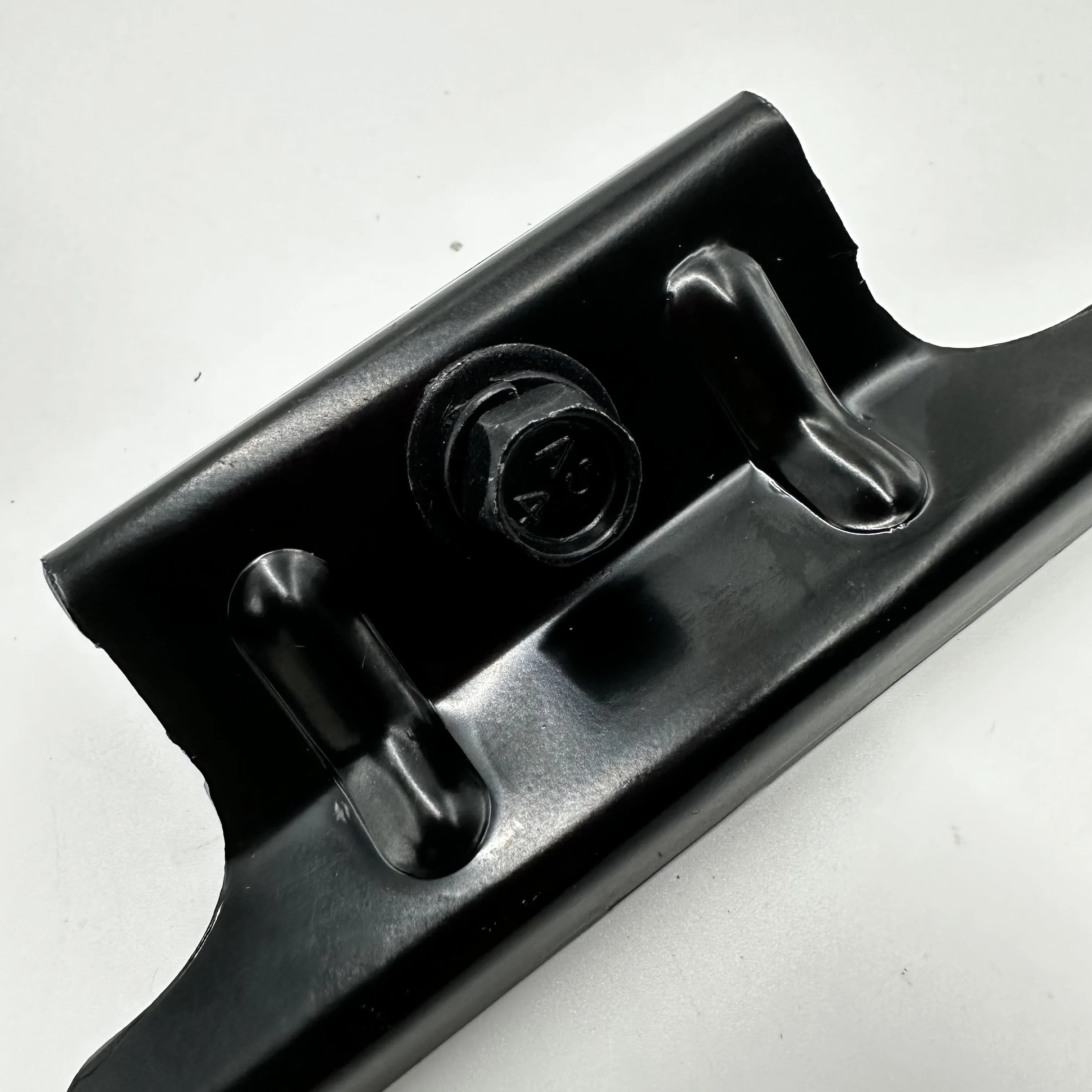 Battery Hold Down Tie Bracket Clamp For SANTA FE SORENTO 2013-371602P000 37160 2P000