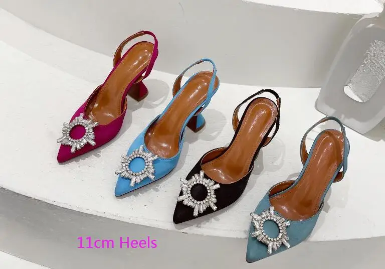 

Hot Sale Quality Amina Begum Crystal-embellished Satin Slingback Pumps Muaddi Crystal Elasticated Slingback Strap Shoes 11cm 41