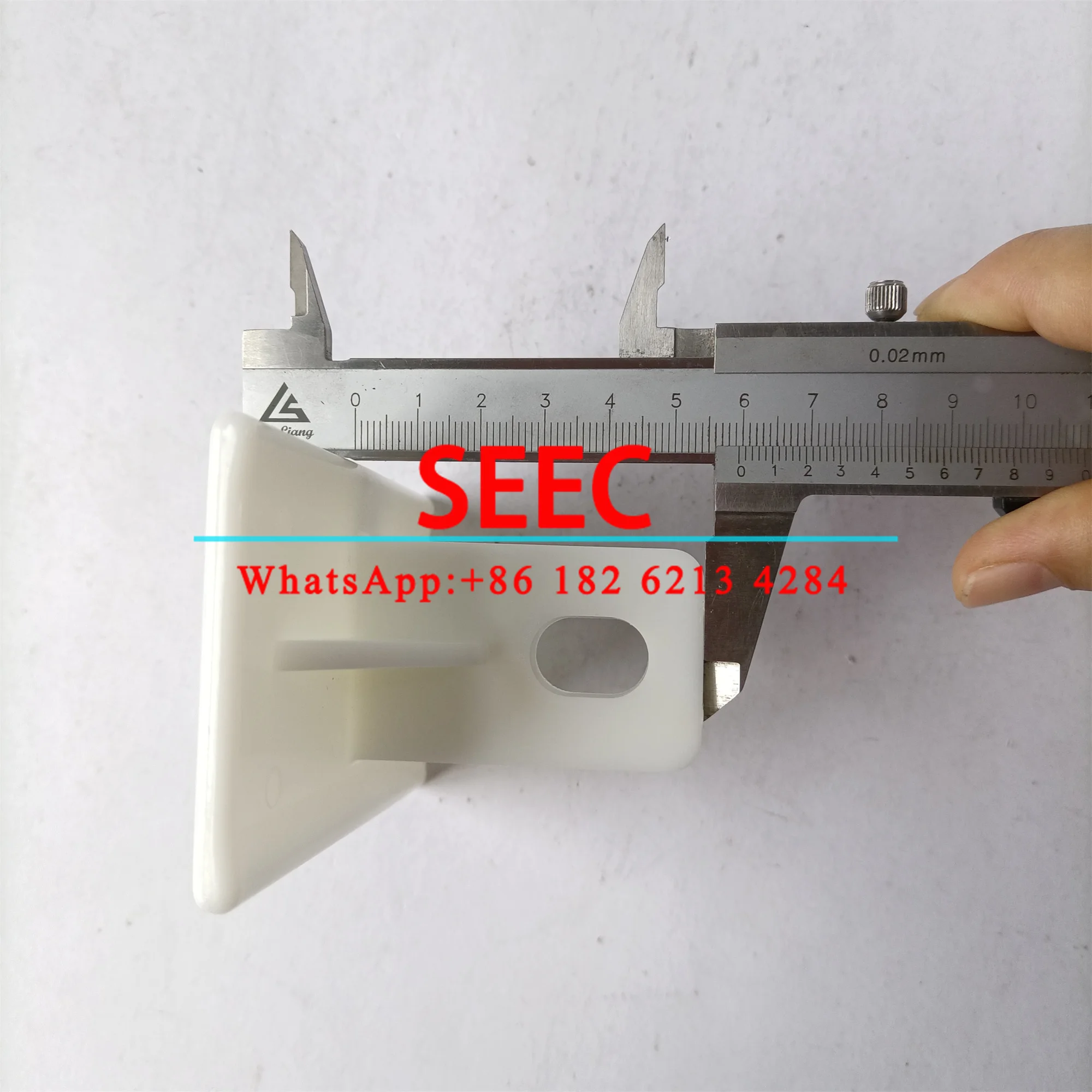 SEEC 100*60 mm Escalator Handrail Guide Slider Sliding Block White Plastic L 100mm W 60mm