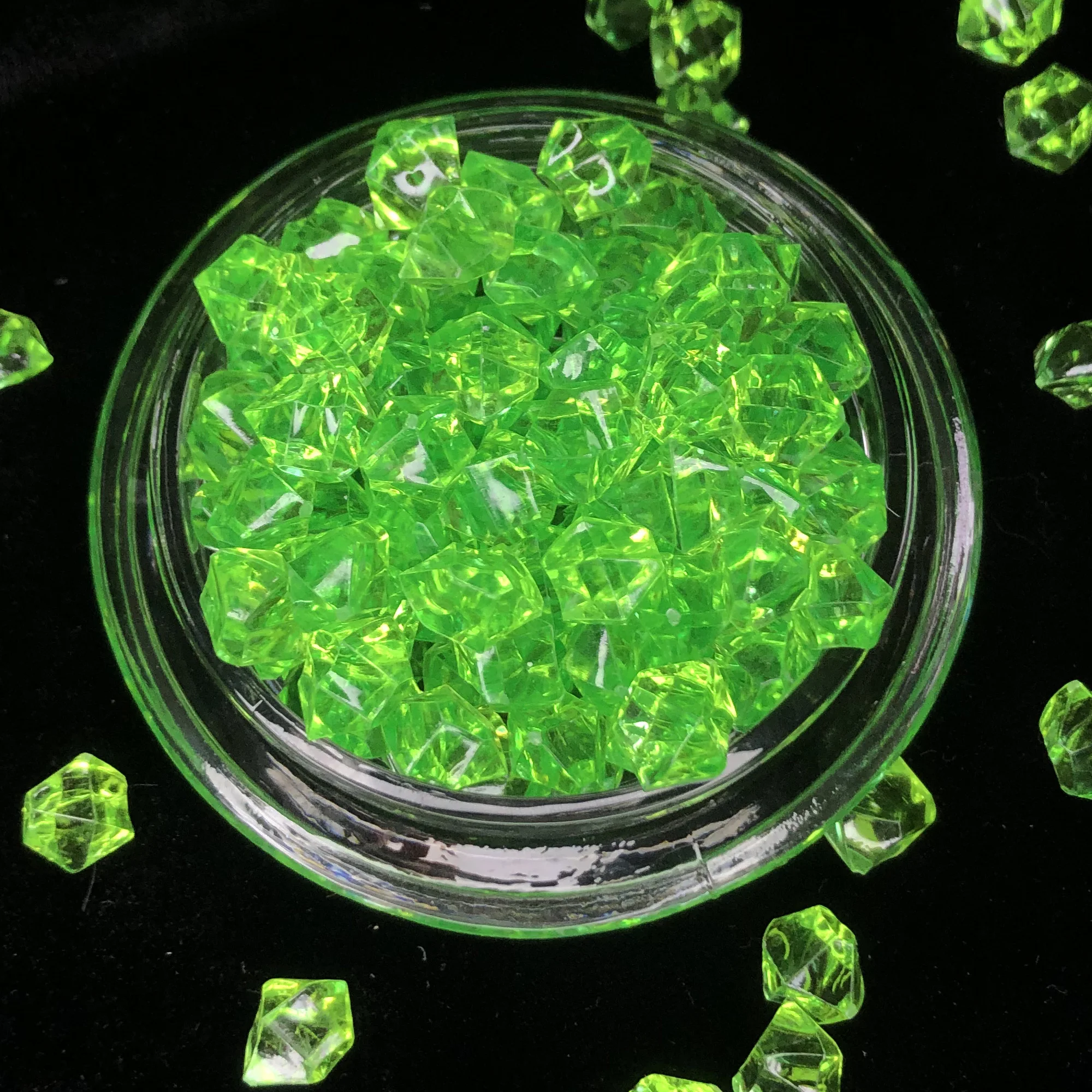 

100/pcs Crystal Gemstones Lucky Stone Seven-color Crystal Diamond Plastic Crushed Ice, Acrylic Ice, Colorful Shore Broken Stone