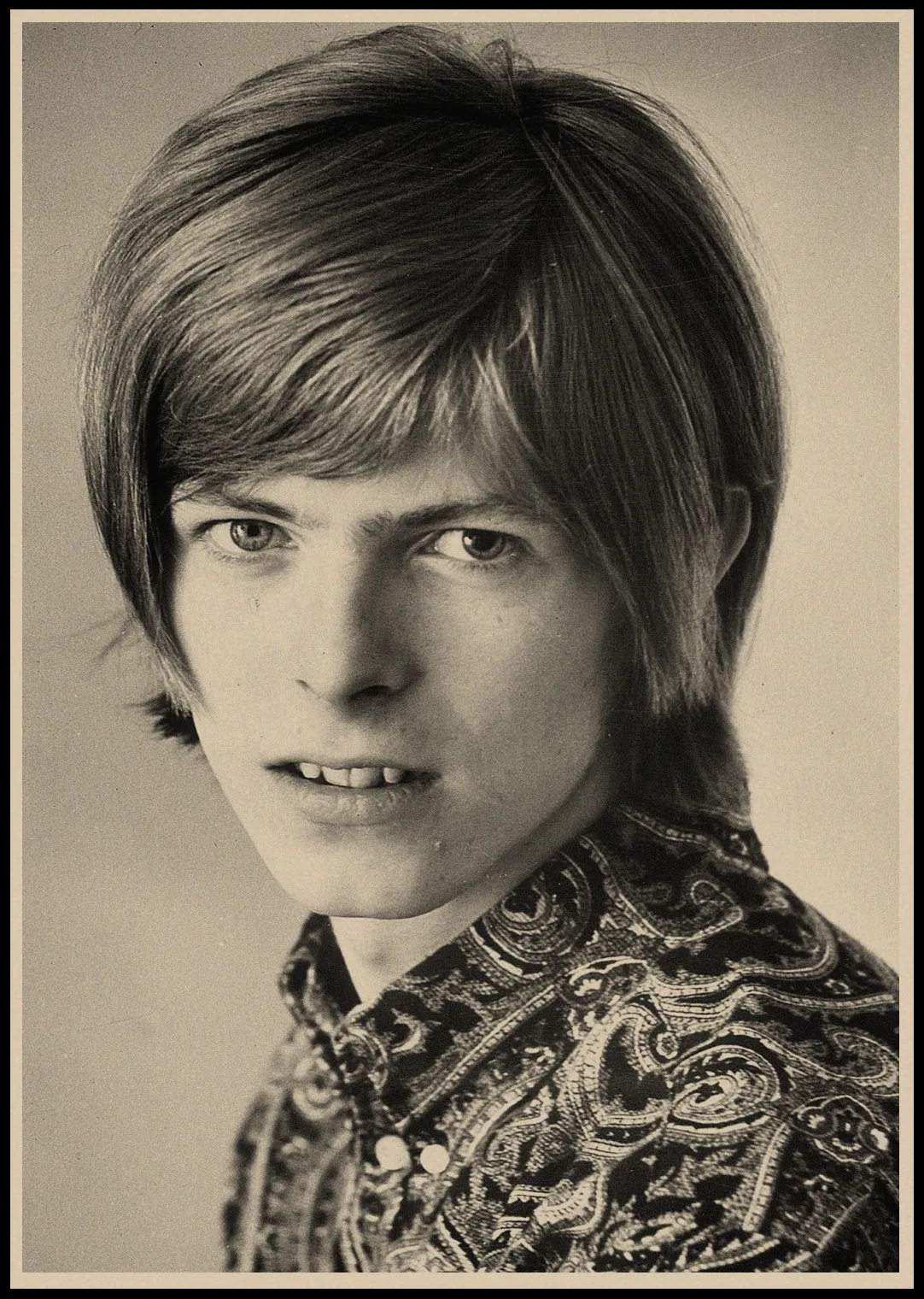 Bowie Poster Retro Vintage Rock Music Kraft Paper Posters Rock Singer Wall Stickers Cafe Bar Room Decoration Wall Decor A3