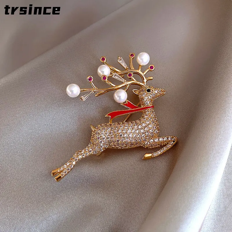 Niche Design Christmas Brooch Creative Deer Elk Rhinestone Moose Brooches  Alloy Pearl Pins Jewelry Ladies Clothing Accessories - AliExpress
