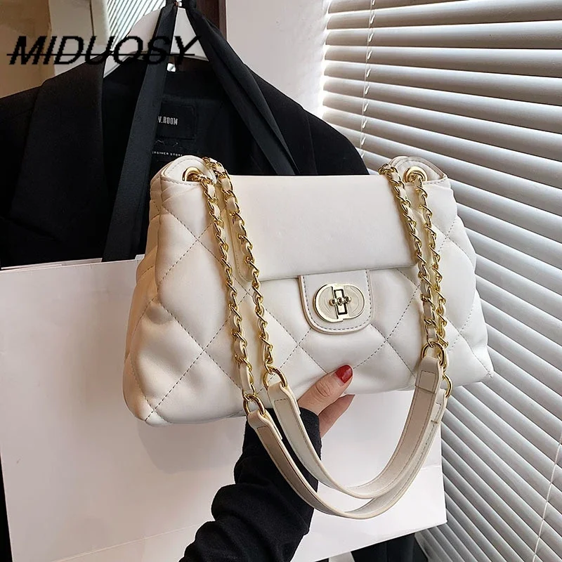 

This Year Popular Simplicity Small Bag Female 2023 New Diamond Chain Underarm Bag Minority Fashion Solid Color Single-Shoulder