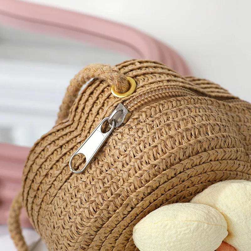 Sweet Straw Crossbody Bag Flower Woven Coin Purse Handbag Girls Kids Shoulder Messenger Bag Cute Princess Mini Handbag