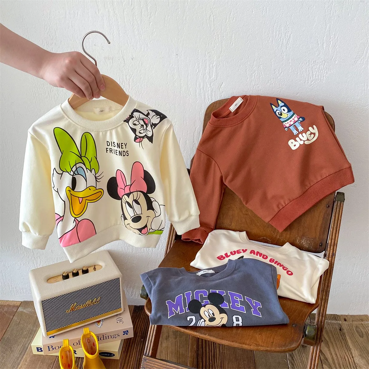 Disney cartoon Mickey Mouse kids sweatshirt children's top boys and girls fashion hoodie spring casual loose fitting children's clothing