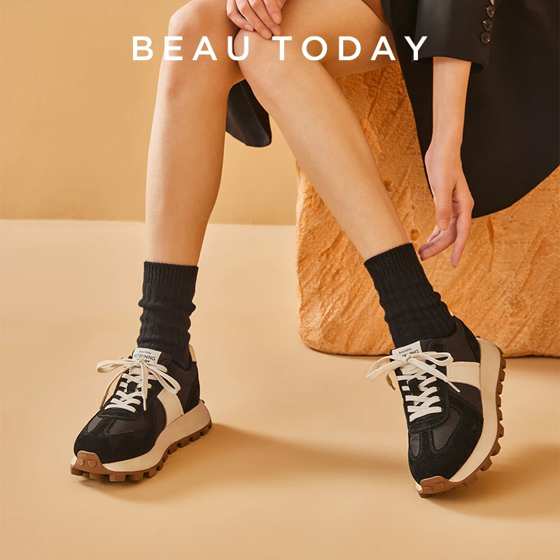 

Женские кроссовки на плоской подошве, из свиной замши, с круглым носком, дышащие, на толстой подошве, на шнуровке, разные цвета, 29576