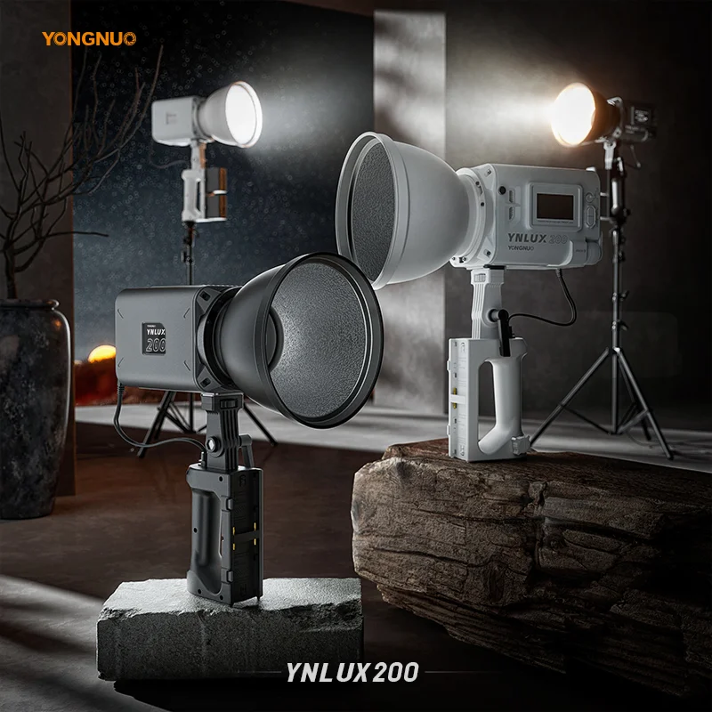 Yongnuo Lux200 200w 2700k-6500k Bowens Mount Handheld