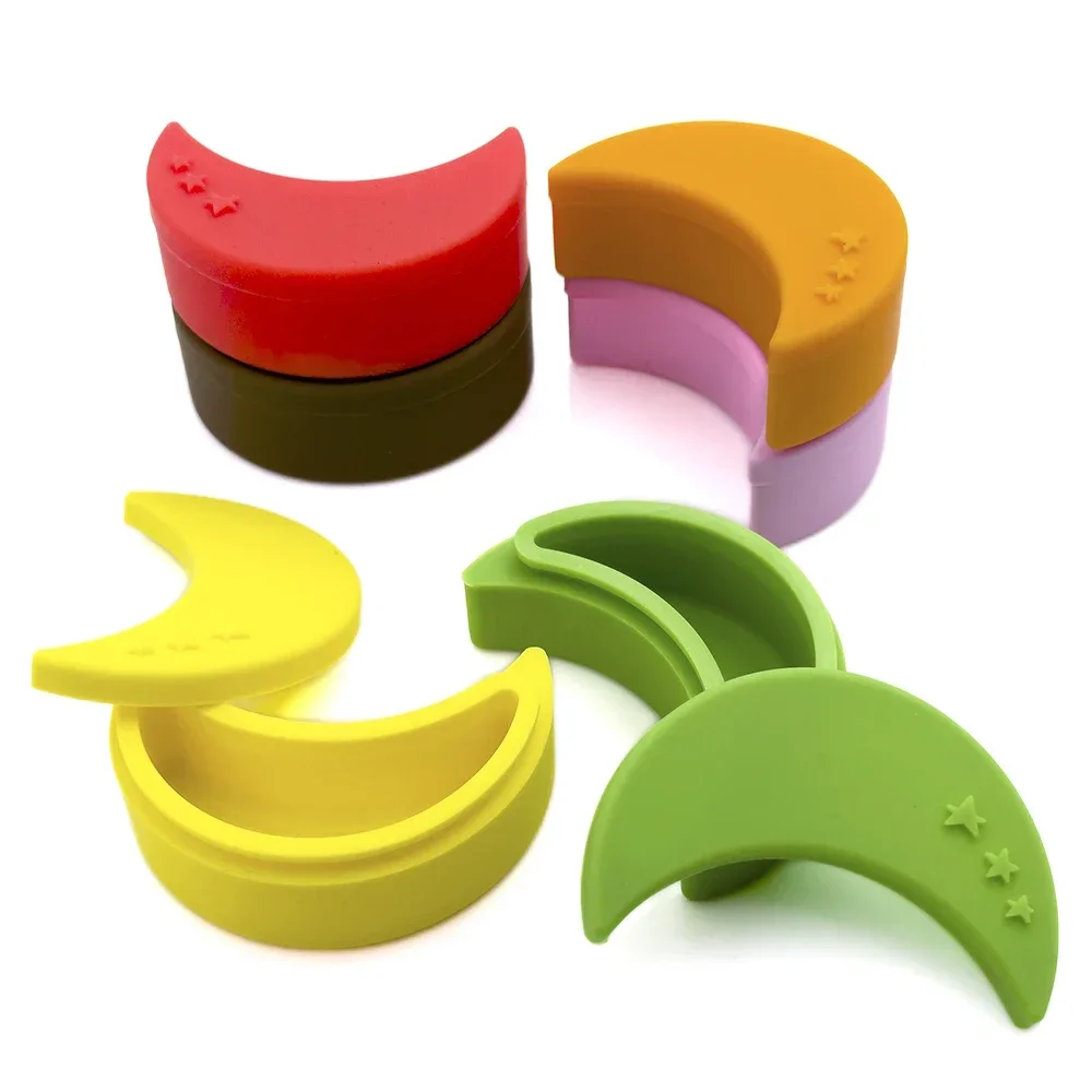 1PCS Silicone Container Moon Style 12ML Silicone Jar for Oil Wax Box Easy To Hold and Carry