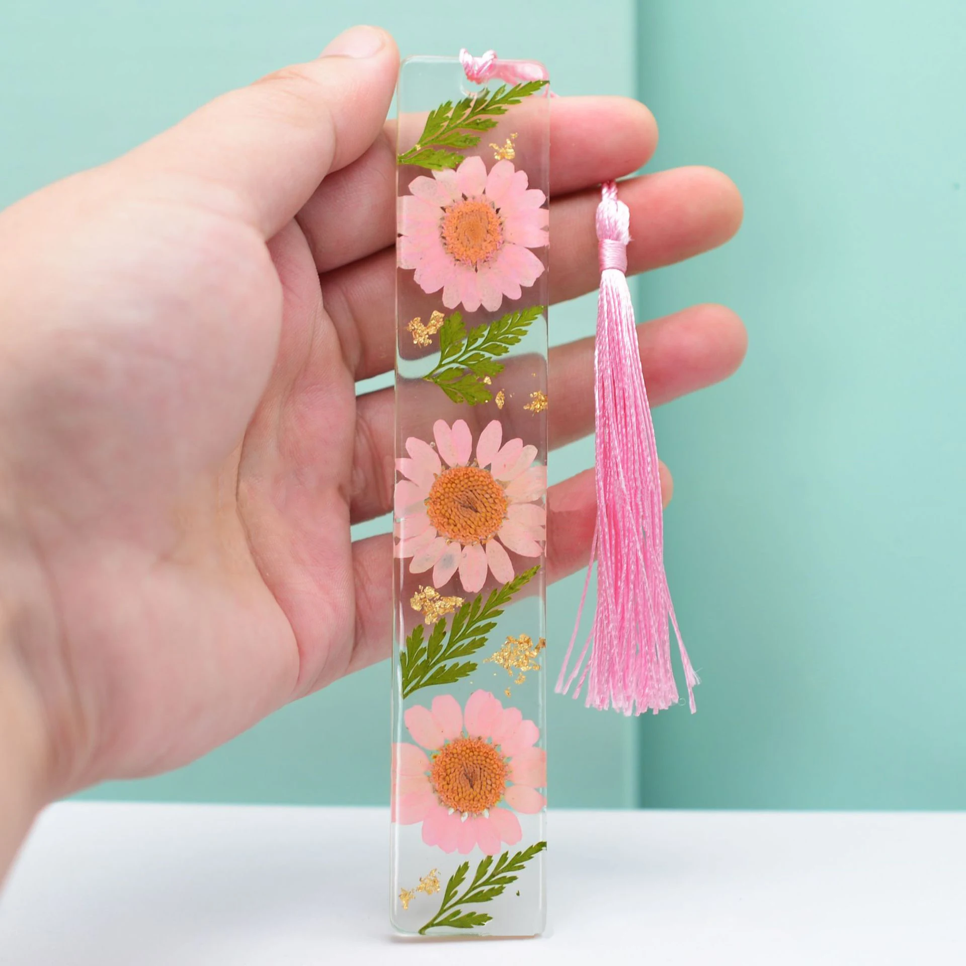 Beautiful DRIED FLOWER PAPER Bookmarks-handpressed 100% Recycled Paper With  Pressed Flowers-christmas Gift-stocking Stuffer-teacher Gift 