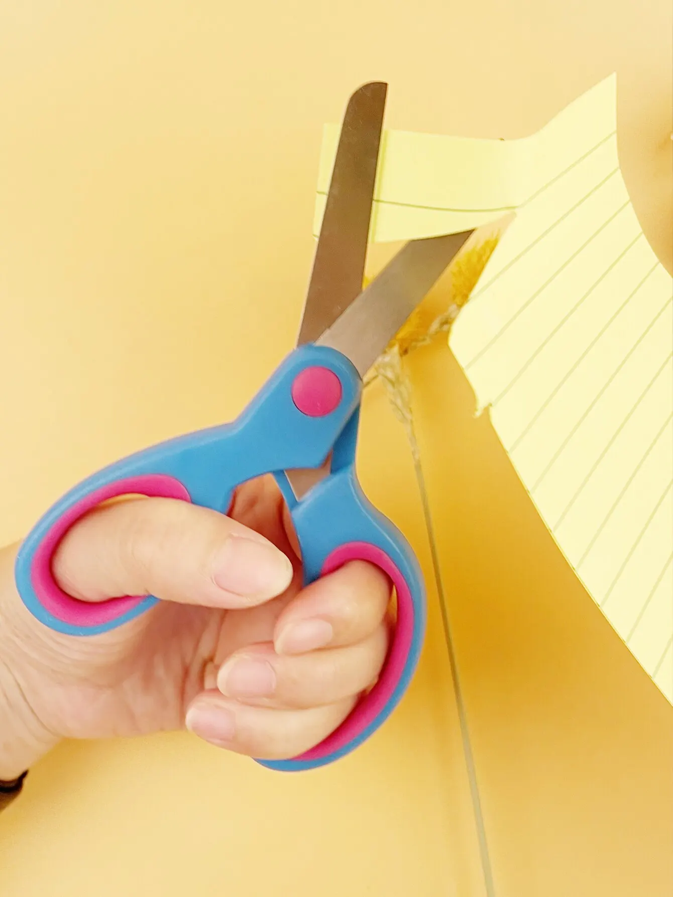 Soft Handle Scissors Portable Scissors Cutter Stationery Scissors MOTARRO Left Handed Fabric Scissors Dressmaking Shears Children DIY Student Scissors Home Sewing Paper-cutting Tools