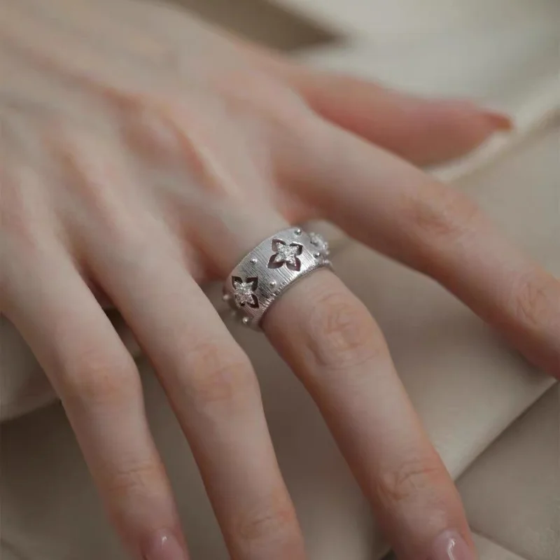 ZAKOL أنيقة أربع أوراق زهرة الزركون حلقة مفتوحة لل...