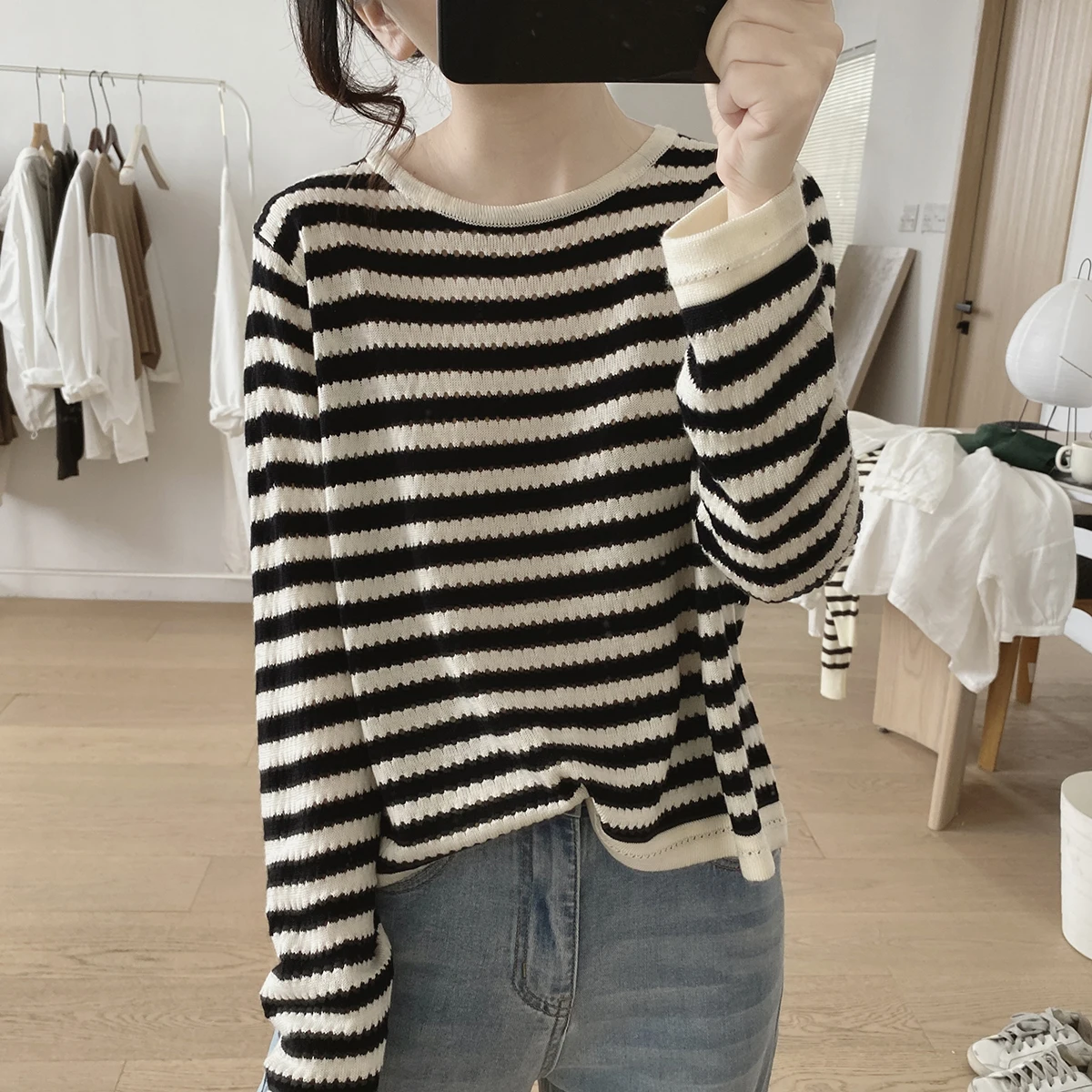 

Striped Short Knit Sweater for Women's Spring and Autumn New Loose and Slimming Korean Version Pullover Simple and Thin Sweater