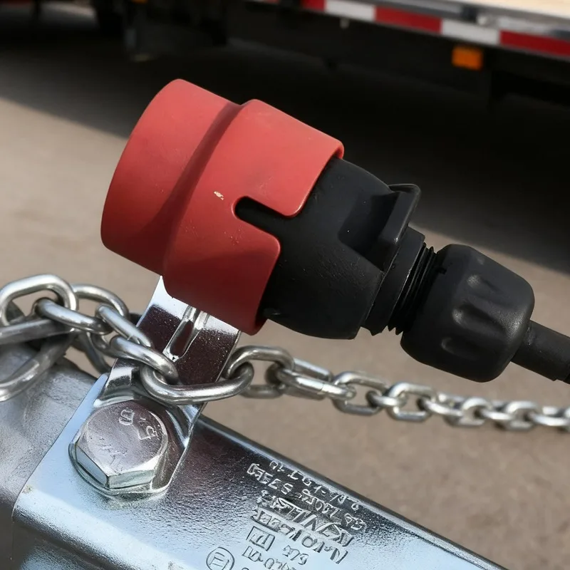 Trailer Plug Holder Universal Weatherproof Protective Rigid Accessory for 7 To 13P Trailer Dirt Protection Plug Adapter