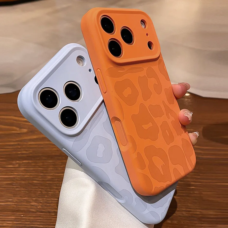 Flüssigsilikonhülle mit Leopardenmuster für iPhone 17, 16 Pro Max, Air, 14, 15 Plus, 12 – mit Kamera- und Bedienelementen, weich und stoßfest_voghion.com
