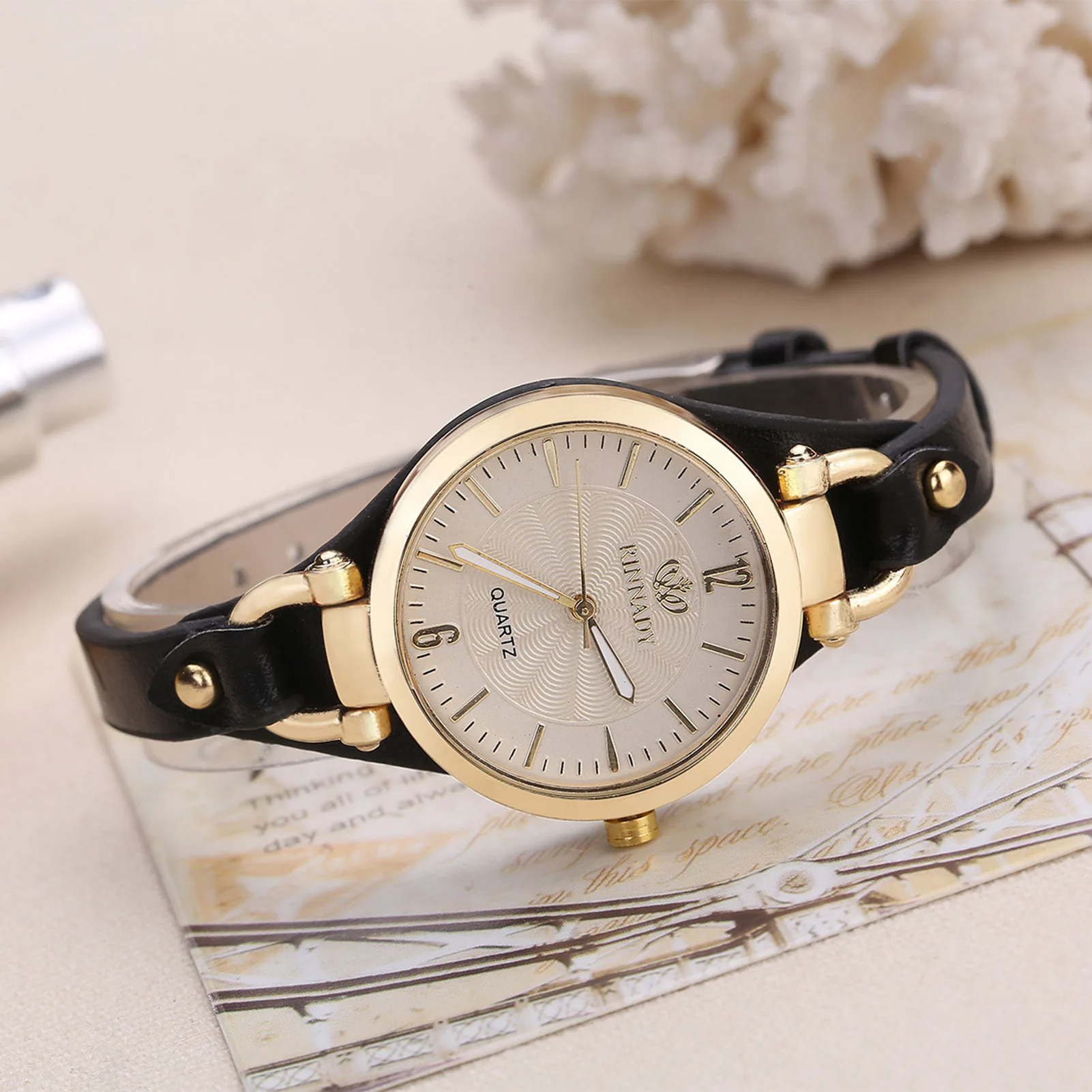 Women's Trendy Quartz Watches Round Dial PU Leather Strap Elegant Versatile Ladies Analog Quartz Watch - 3