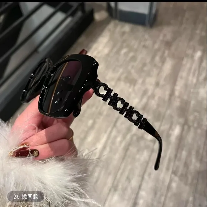 ������ ���� �� �ٸ�, ������ ���Ÿ� ���ȷ���, �������� ���� ���� ������ ���� ���ο� ���� Xiaoxiangfeng ���۶�