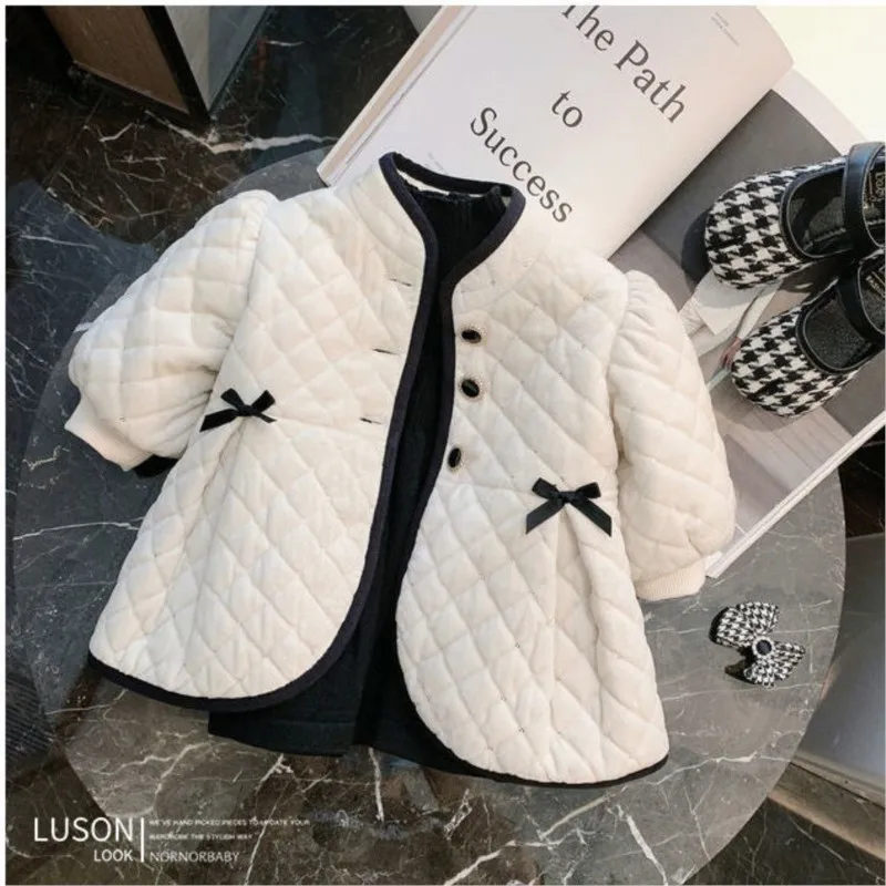new spring autumn/winter Girls Kids cotton-padded coat clothes comfortable cute baby Clothes Children Clothing