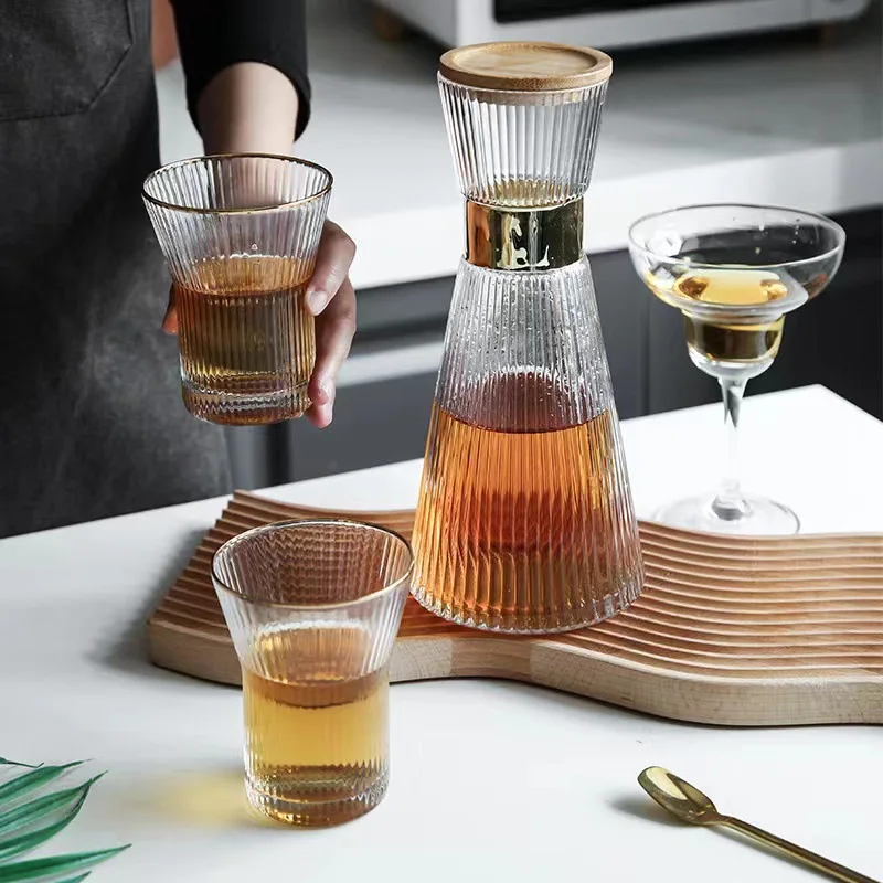Pichet à Eau en Verre avec Couvercle