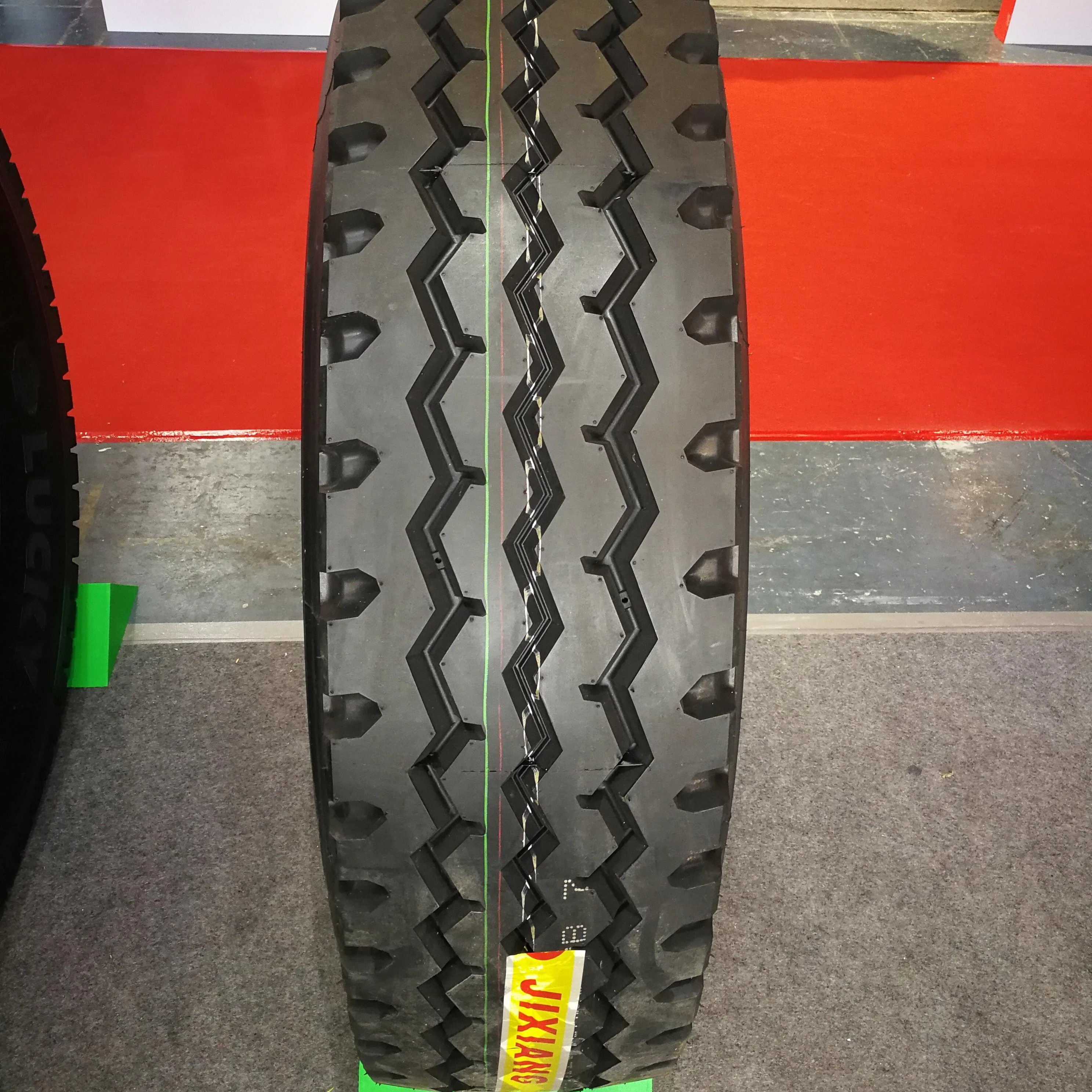 

Wholesale Price Truck Tires 11r 22.5 Tires For Sale 11r 22.5 Tyres From China Factory