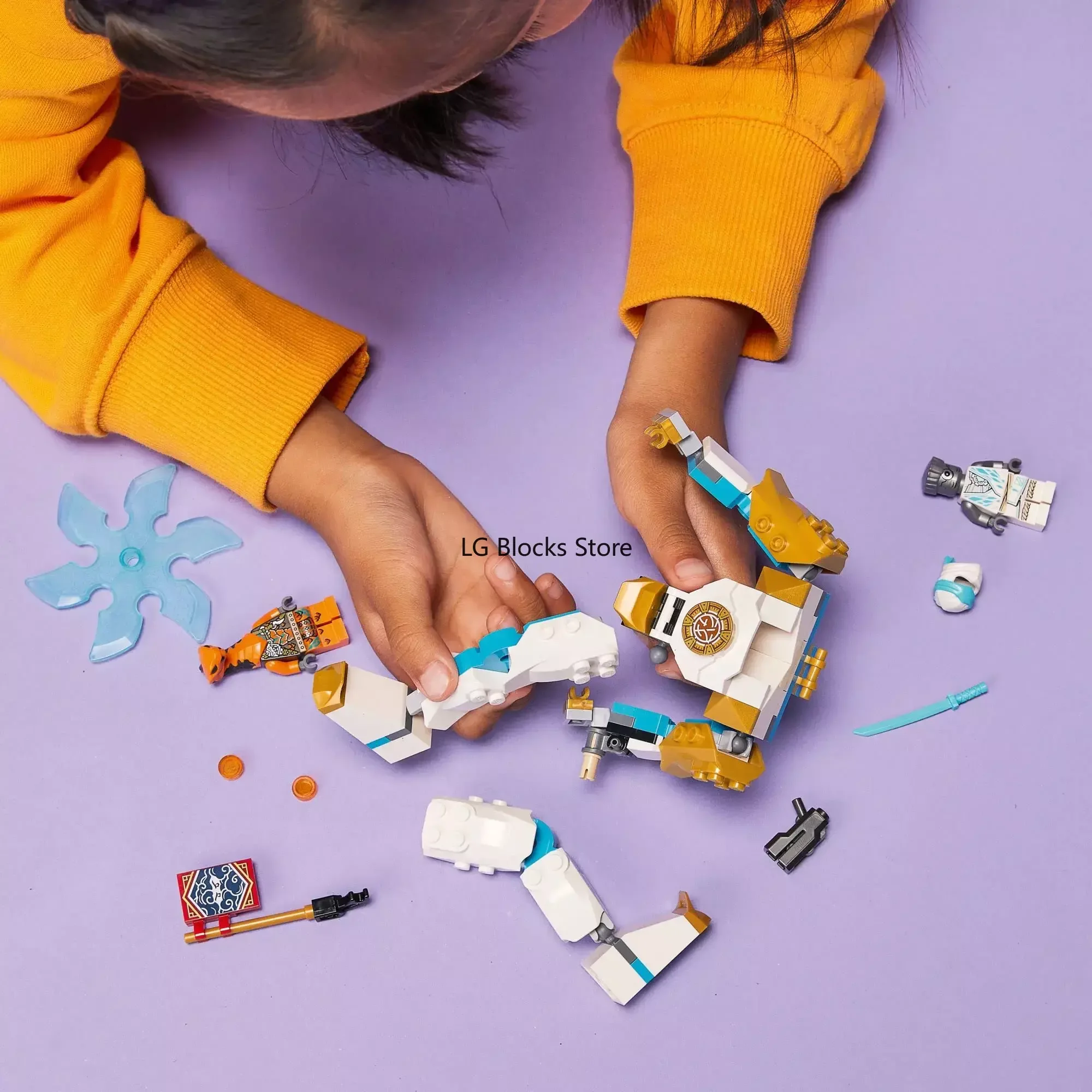 お値下げ　SERPENTFIRE Limited 7th Edition 未開封 LEGO NINJAGO Zane's Power Up Mech EVO Action Figure with Cobra