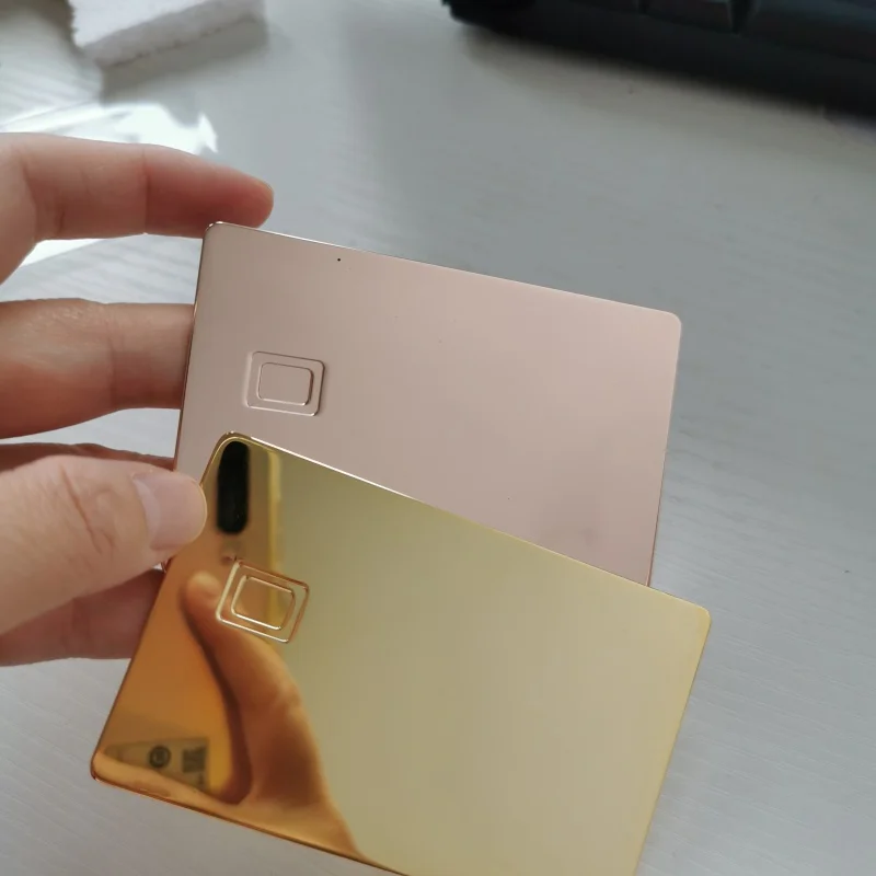 

Customized.product.Gold matte black silver white gold color metal chip credit card with hico strip and chip slot