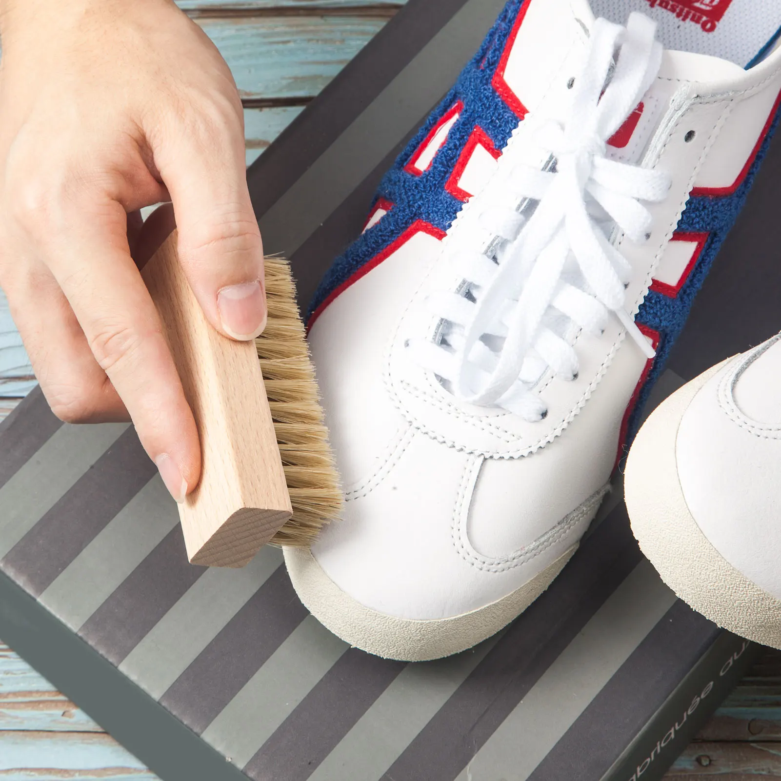 Shoe cleaning brush set, 3 pieces - soft brush, medium universal brush and hard brush - Premium sneaker brush, three different h 5