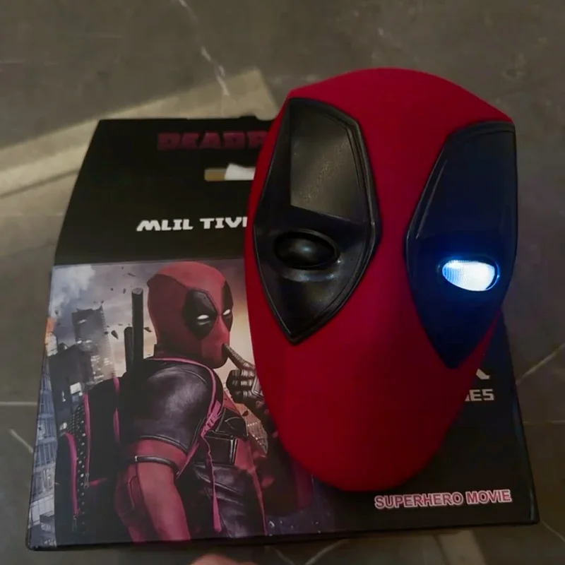 Deadpool Cosplay Electric Headset – Marvel Hero Remote Control Blink Mask