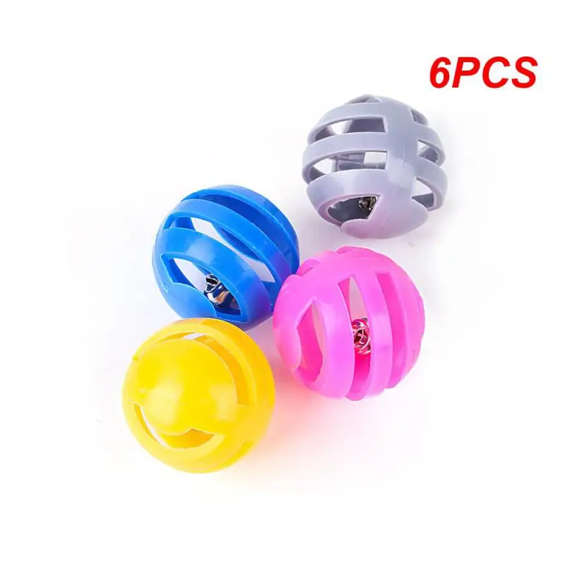 

6 шт., игрушки для кошек, игрушечный мяч без привкуса, пустотелые пластиковые товары для кошек, Интерактивная игрушка-колокольчик для кошек, мяч случайного цвета, нетоксичный, прочный