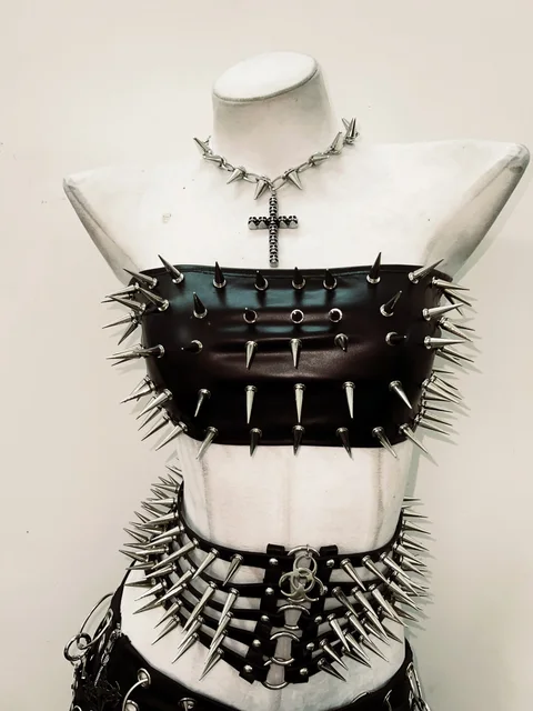 Spikey Strapless Top Waspie Belt and Skirt 2