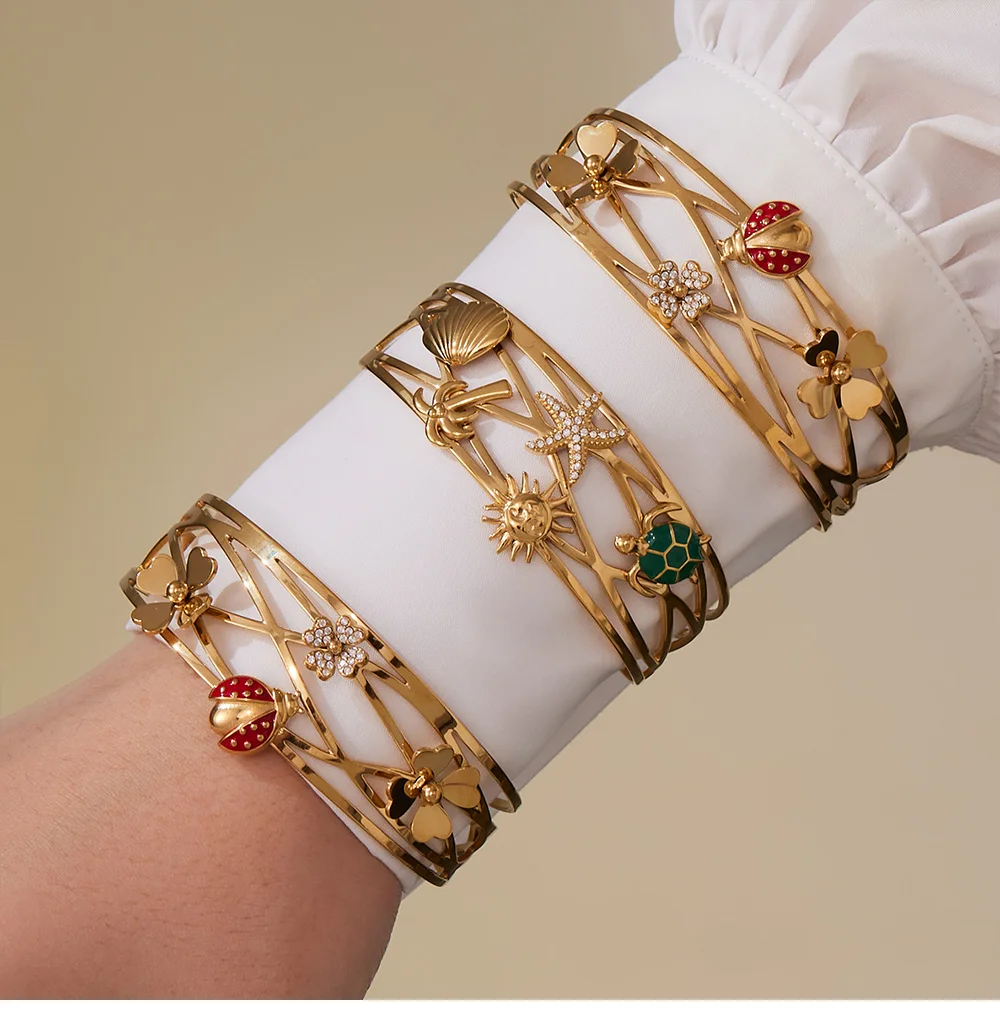 Mehrschichtiger, glänzender Zirkon-Edelstahl-Vergoldeter Manschettenarmreif für Damen, rot, grün, Emaille, Käfer, Schildkröte, Seestern, Blumenarmband – Detail 4