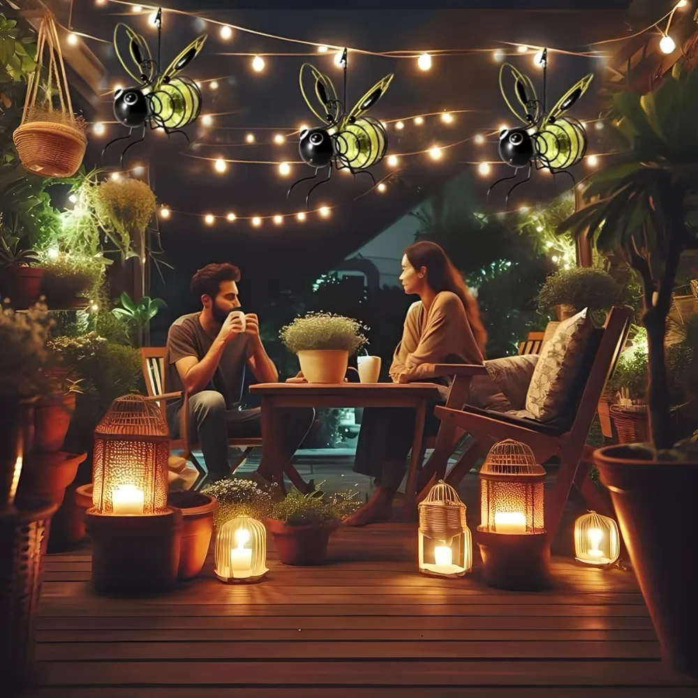 Solar Iron Bee Statue Lights Outdoor Waterproof Hanging Tree Ornaments for Fence Yard Courtyard Garden Art Christmas Decor