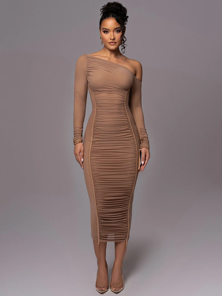 thumbnail image 1 of Vestido midi de manga larga con cuello diagonal de Mozision para mujer, vestido largo sexy ajustado con fruncido en la espalda y malla de dos capas para fiesta en club, 1 of 5